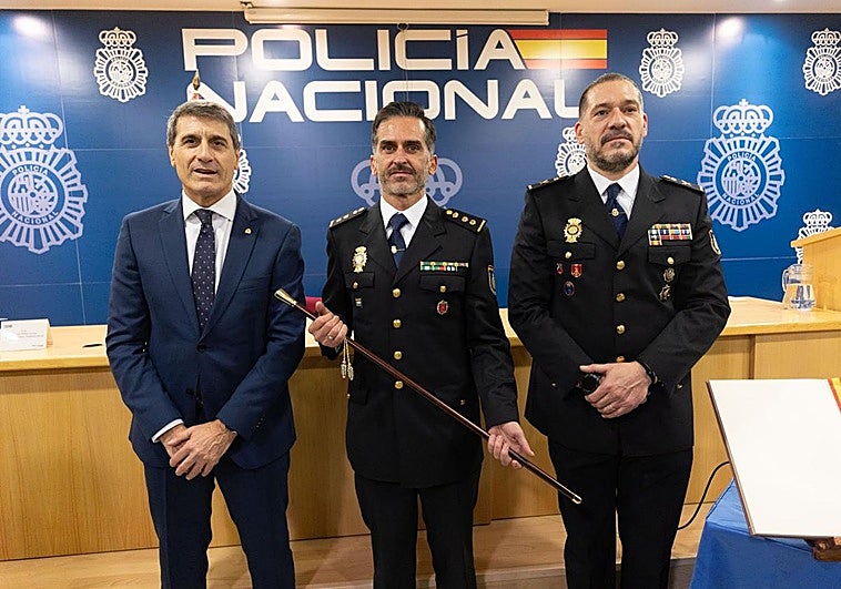 «Tienes una trayectoria impecable de servicio público»